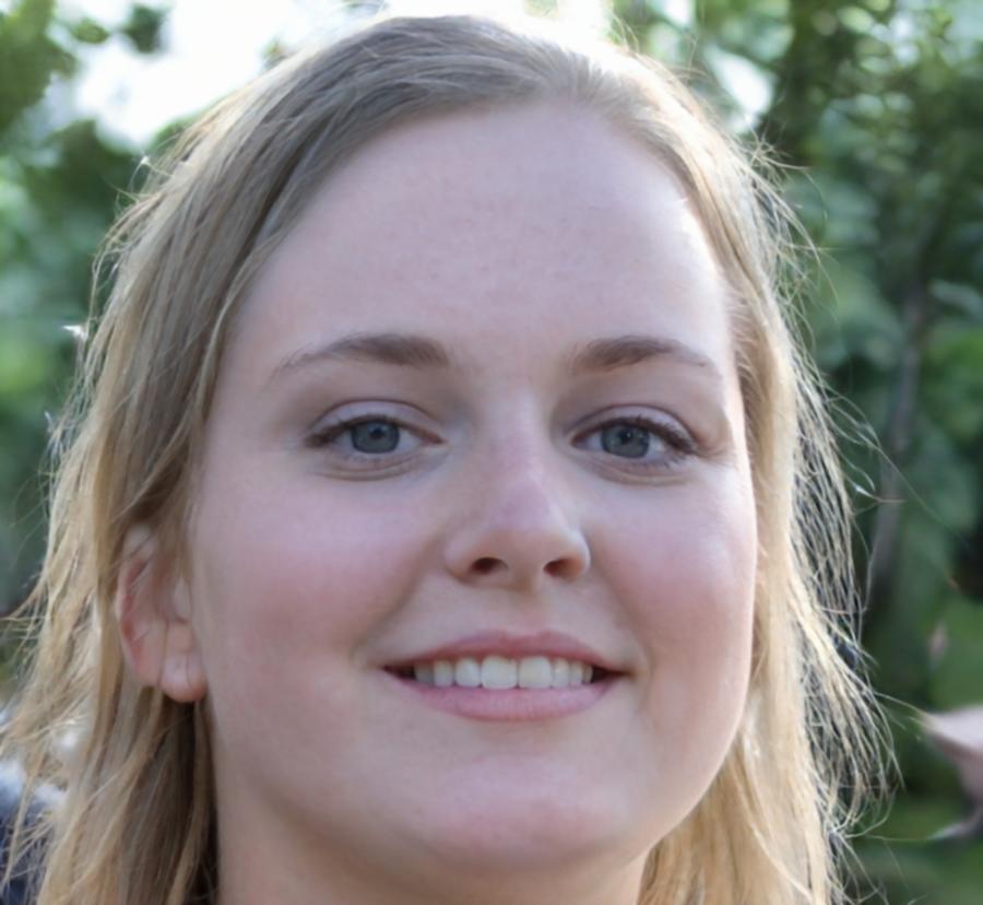 Carmen López, estudiante exitosa de frondulimerakagency